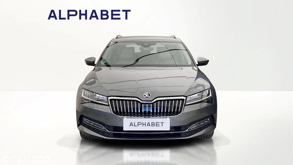 Skoda Superb 2.0 TDI SCR 4x4 Style DSG - 8
