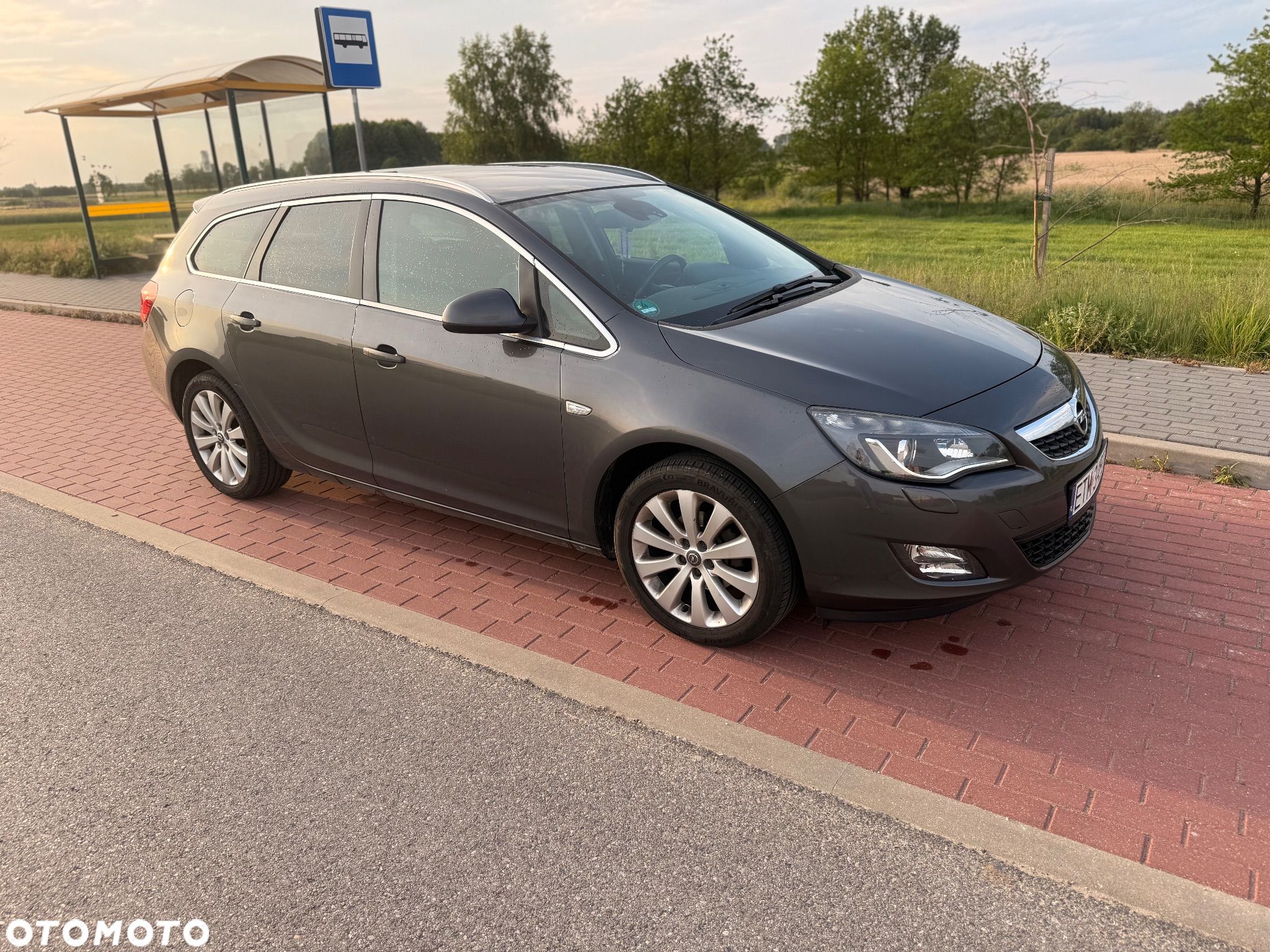 Opel Astra 1.4 Turbo Sports Tourer - 1