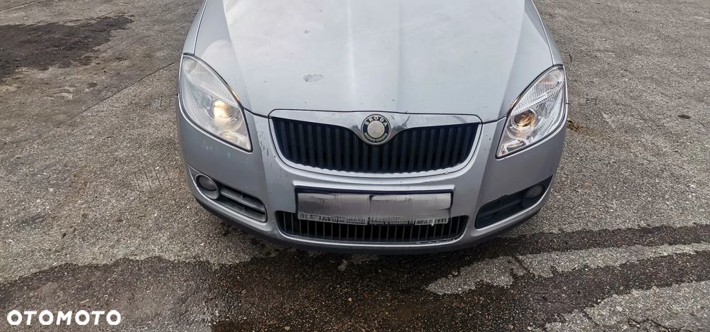 Skoda Fabia 1.9 tdi 2009 rok maska,klapa,blotnik,drzwi,lampa,kola,felgi,silnik - 2
