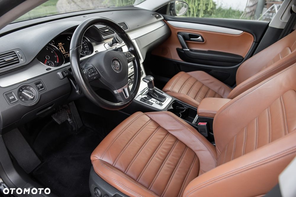 Volkswagen Passat 3.6 V6 4Motion DSG Exclusive - 24
