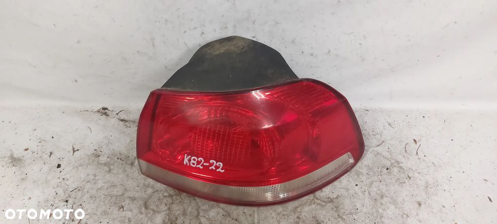 .  TYL TYLNA LAMPA PRAWA VOLKSWAGEN GOLF 6 HB - 2