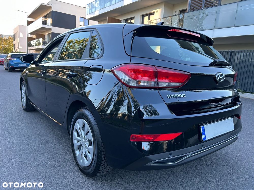 Hyundai i30 1.5 DPI Modern - 34