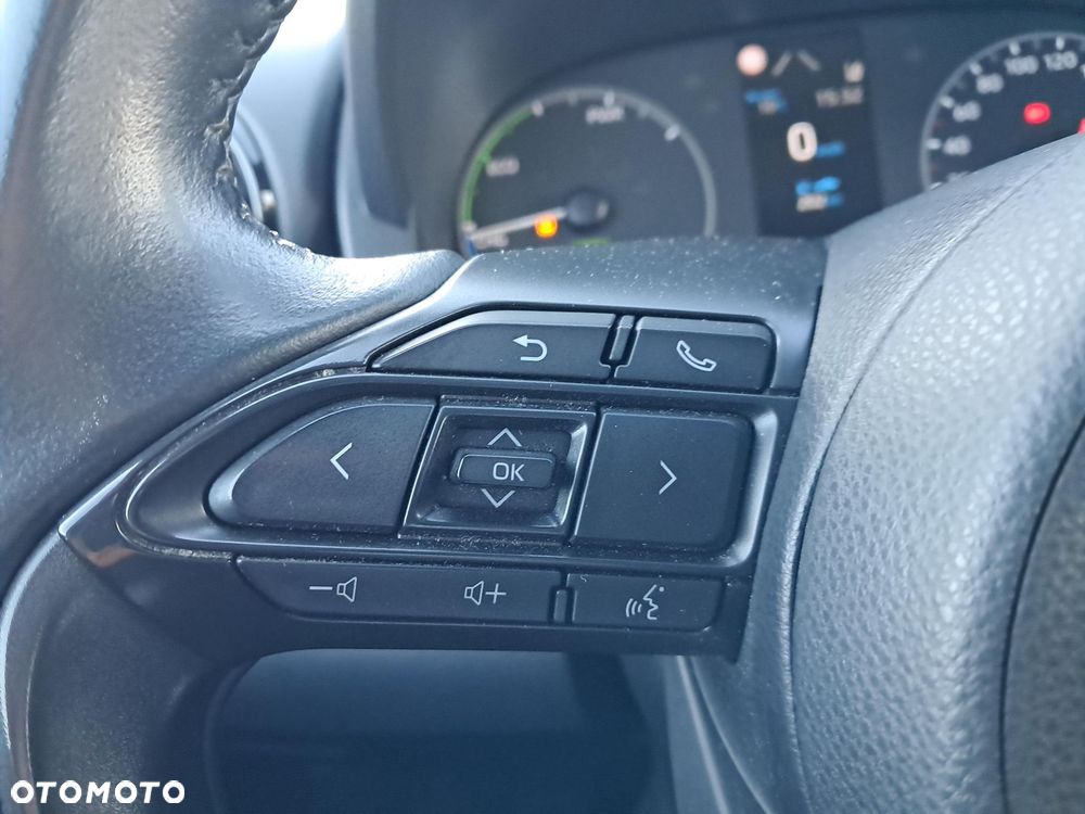 Toyota Yaris Hybrid 1.5 Comfort - 24