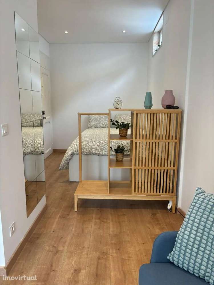 Estúdio remodelado (3min Metro Rossio / Praça Figueira) - Grande imagem: 3/42