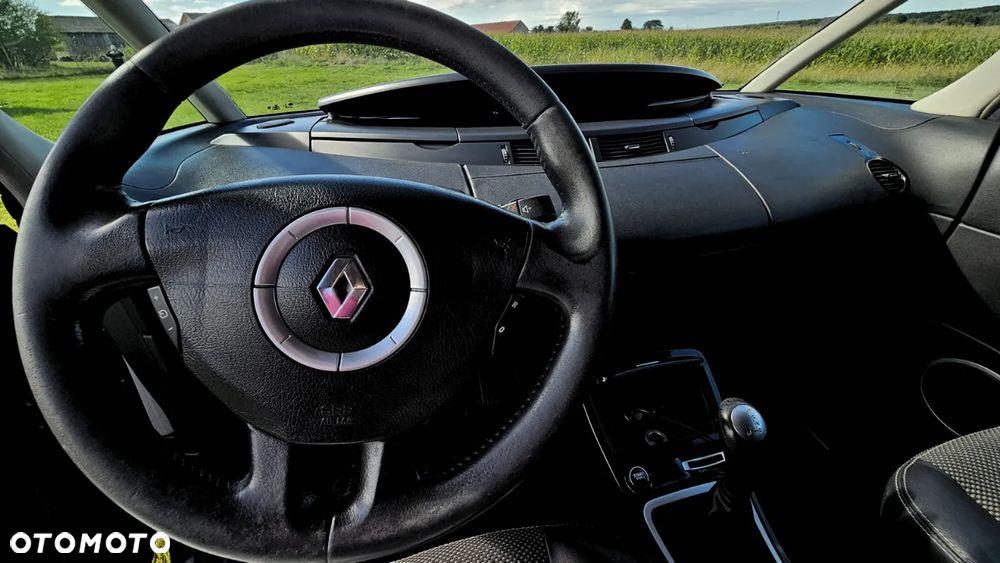 Renault Grand Espace - 8