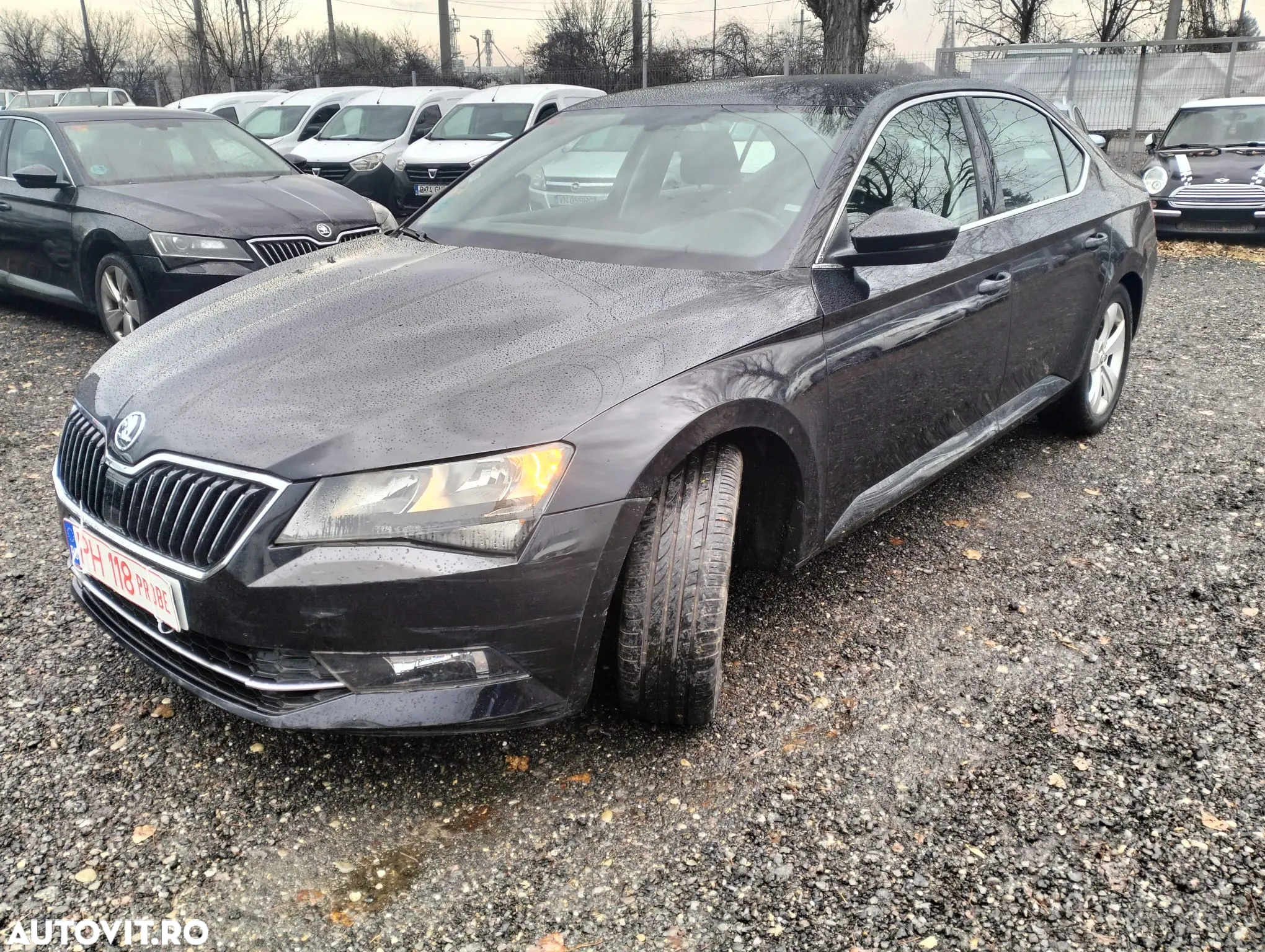 Skoda Superb 2.0 TDI Ambition - 3