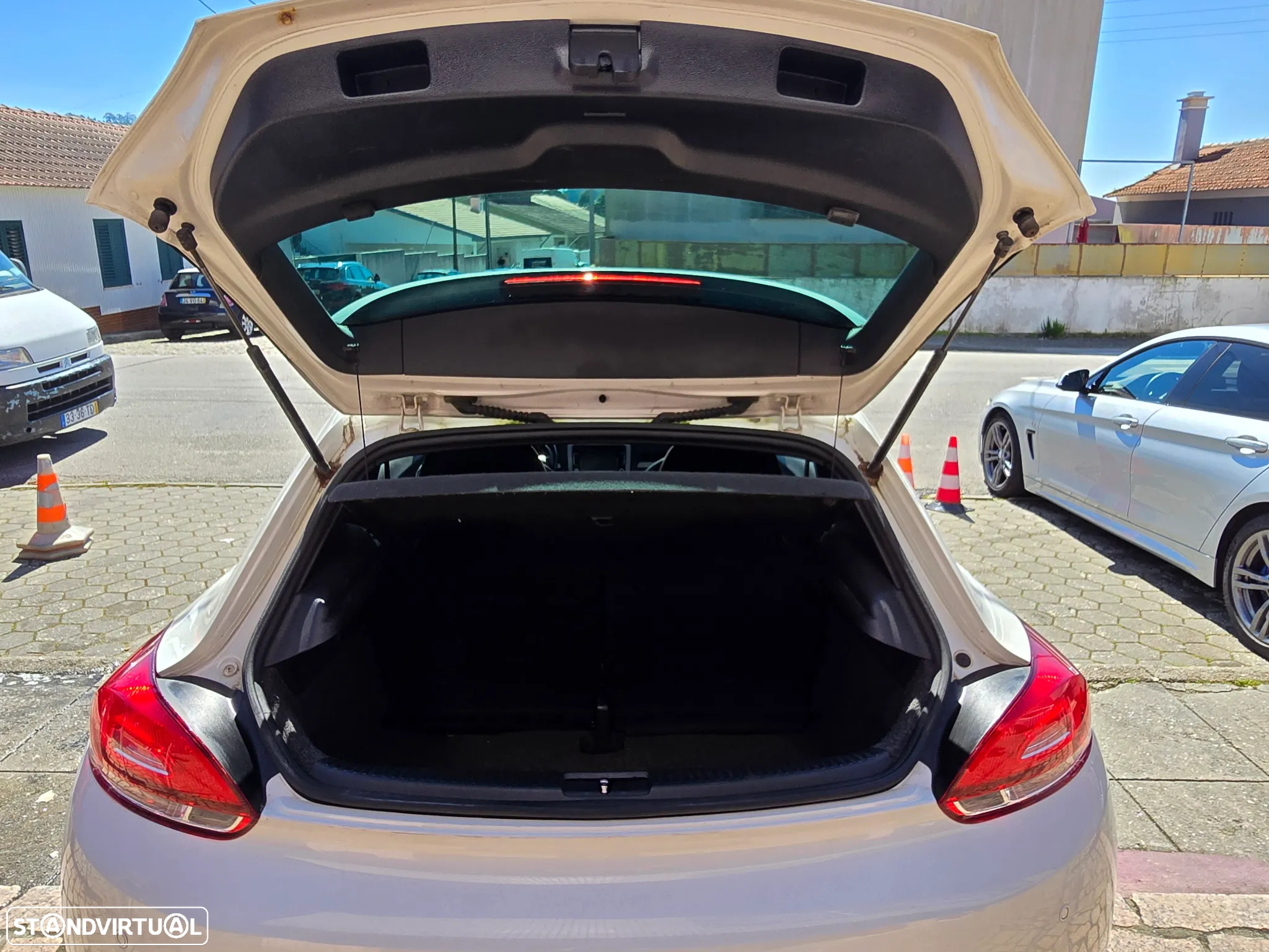 VW Scirocco 2.0 TDI Edition - 8