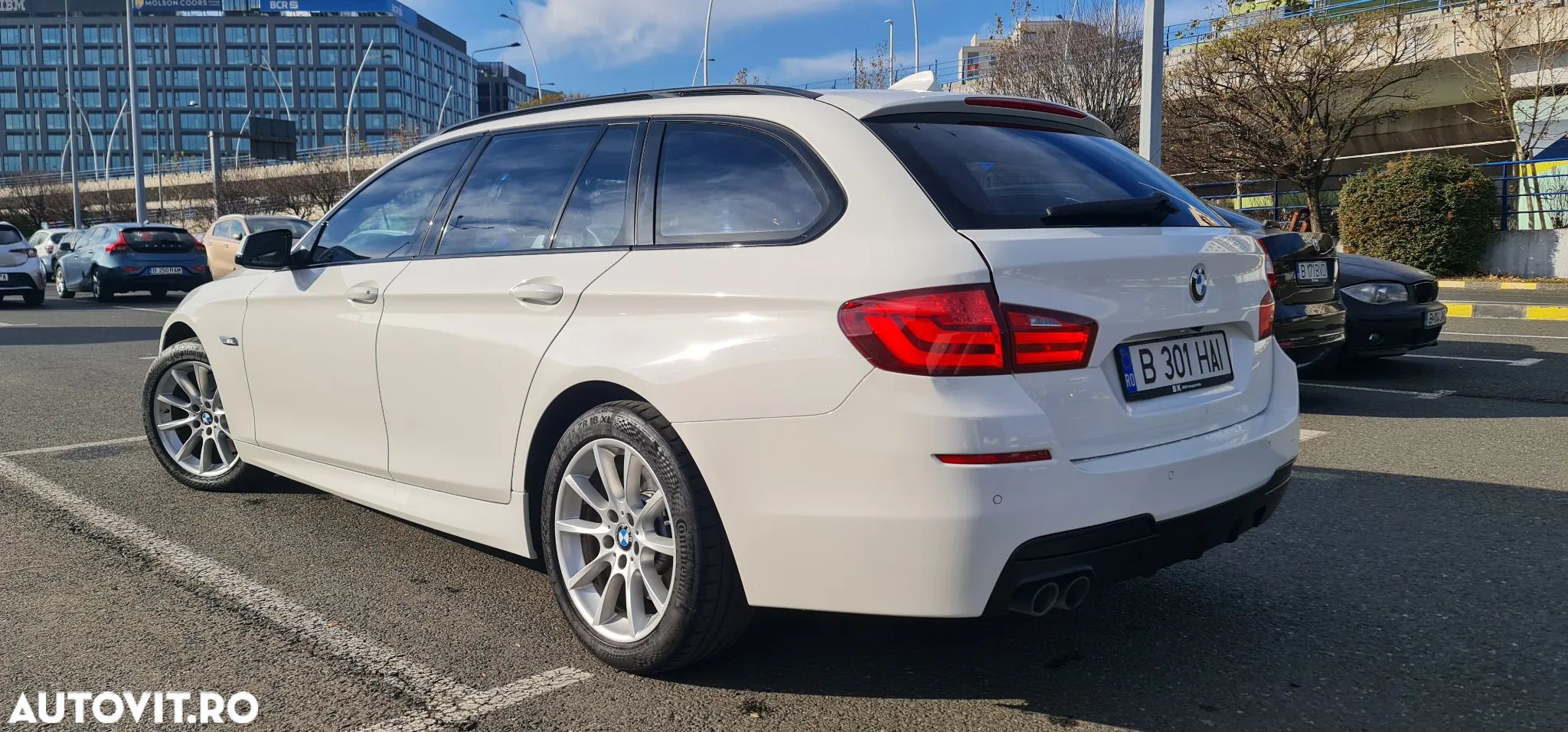 BMW Seria 5 530d xDrive Touring - 1