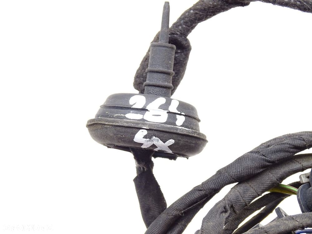 WIĄZKA INSTALACJA 4X CZUJNIKÓW PDC PARKOWANIA TYŁ AUDI A4 B9 8W0971104A - 4