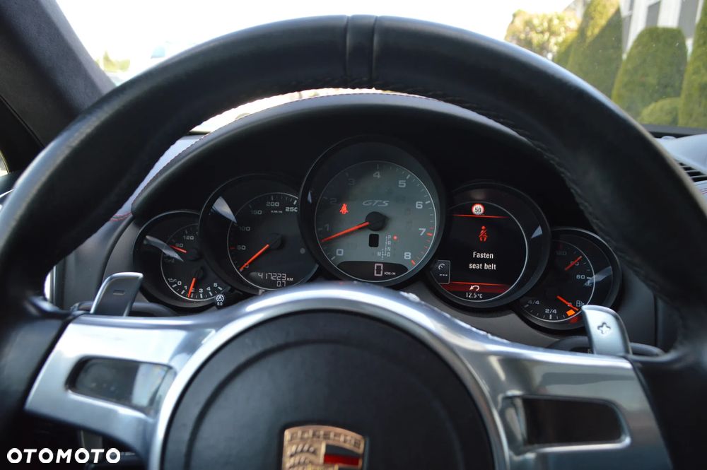 Porsche Cayenne GTS - 22