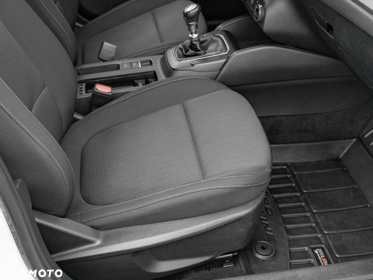 Ford Focus - 31