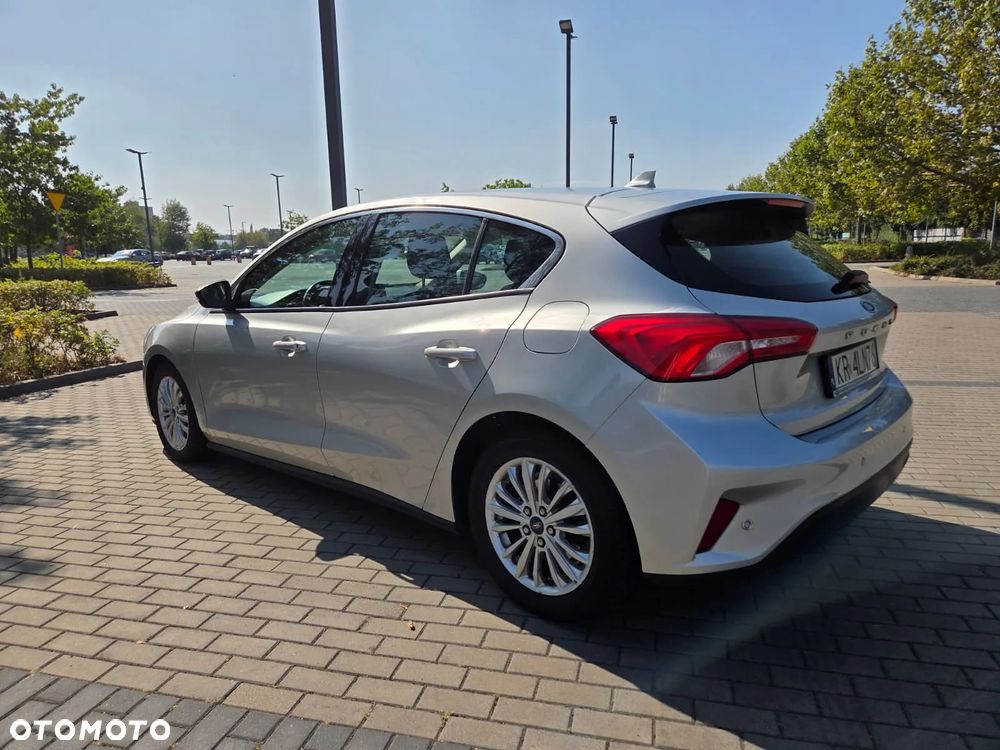 Ford Focus 1.5 TDCi Titanium PowerShift - 10