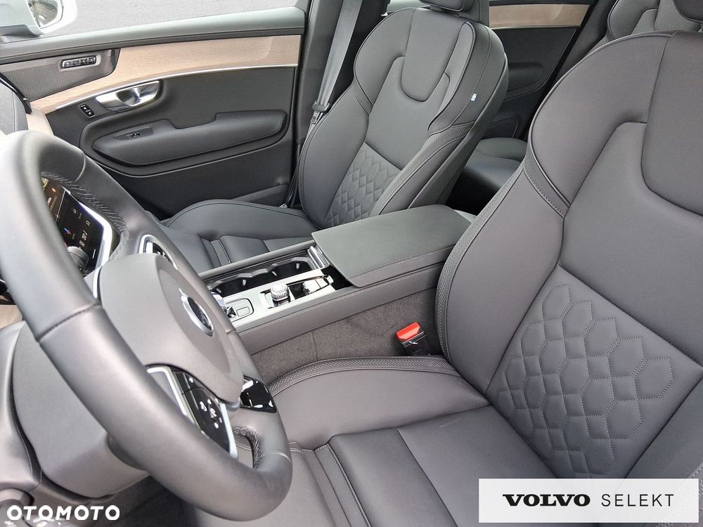 Volvo XC 90 - 13