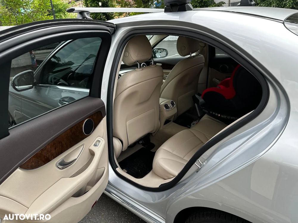 Mercedes-Benz C - 18