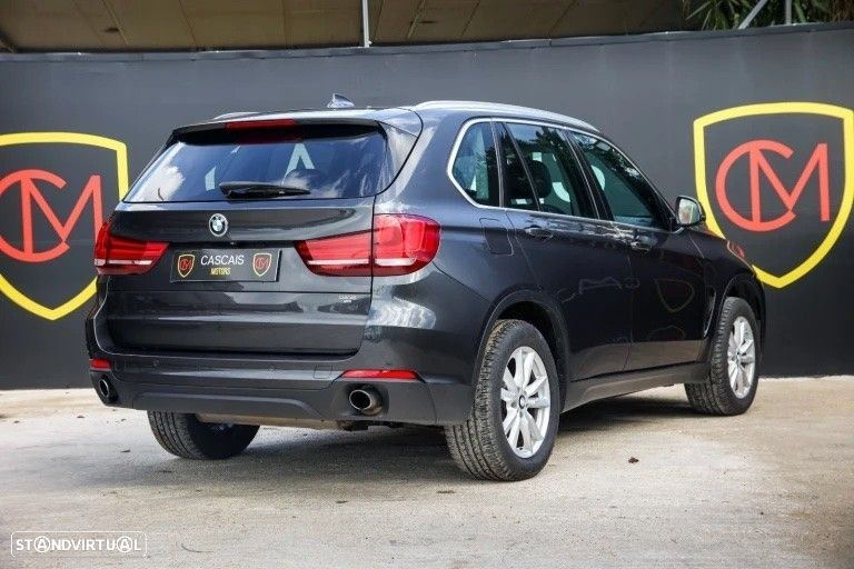 BMW X5 25 d sDrive Comfort 7L - 7