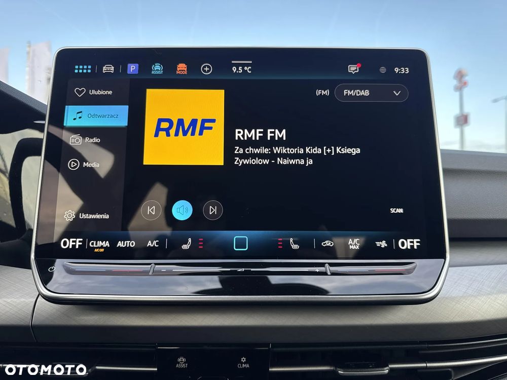 Volkswagen Golf 1.5 TSI EHybrid PHEV 150kW Life Plus DSG - 26