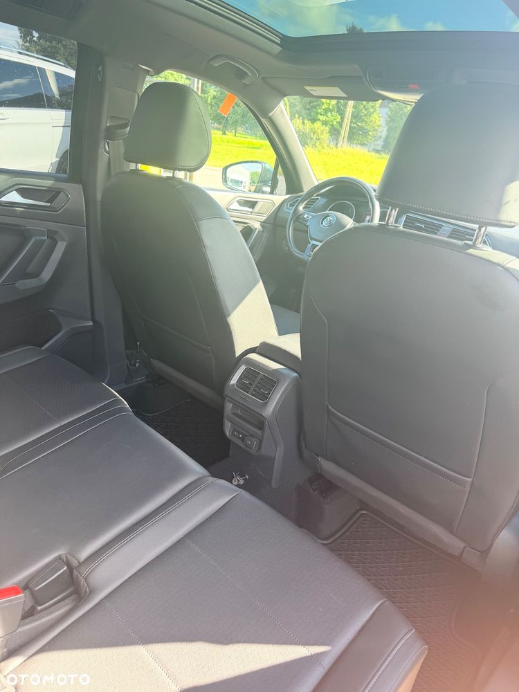 Volkswagen Tiguan Allspace - 12