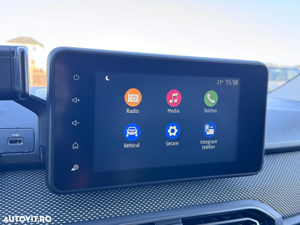 Dacia Logan TCe 90 CVT Comfort - 26