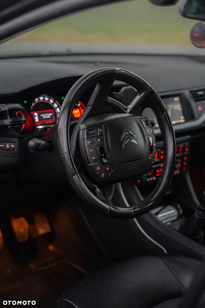 Citroën C5 HDi 140 FAP Exclusive - 9
