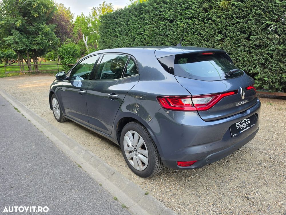 Renault Megane BLUE dCi 115 BUSINESS EDITION - 3