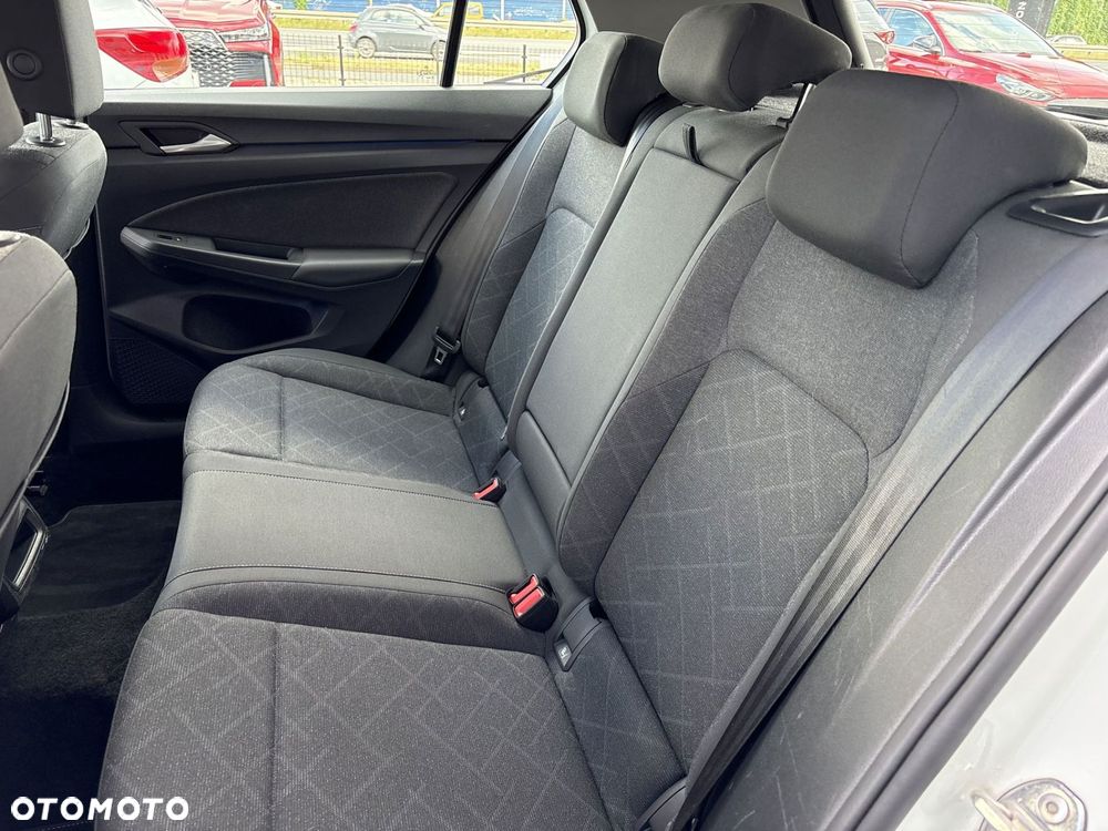 Volkswagen Golf - 16