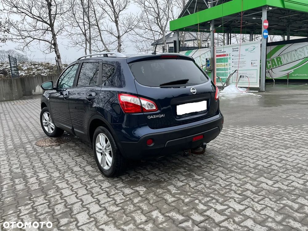Nissan Qashqai 2.0 4 x 4 tekna - 4