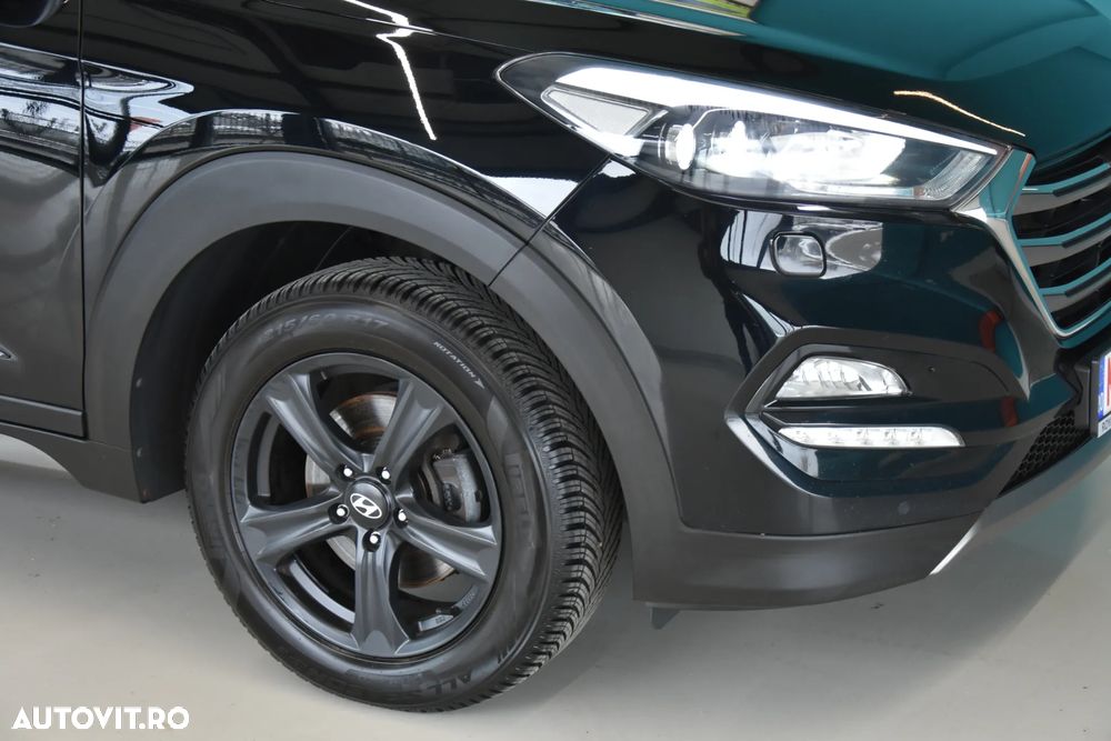 Hyundai Tucson blue 1.7 CRDi 2WD Style - 17