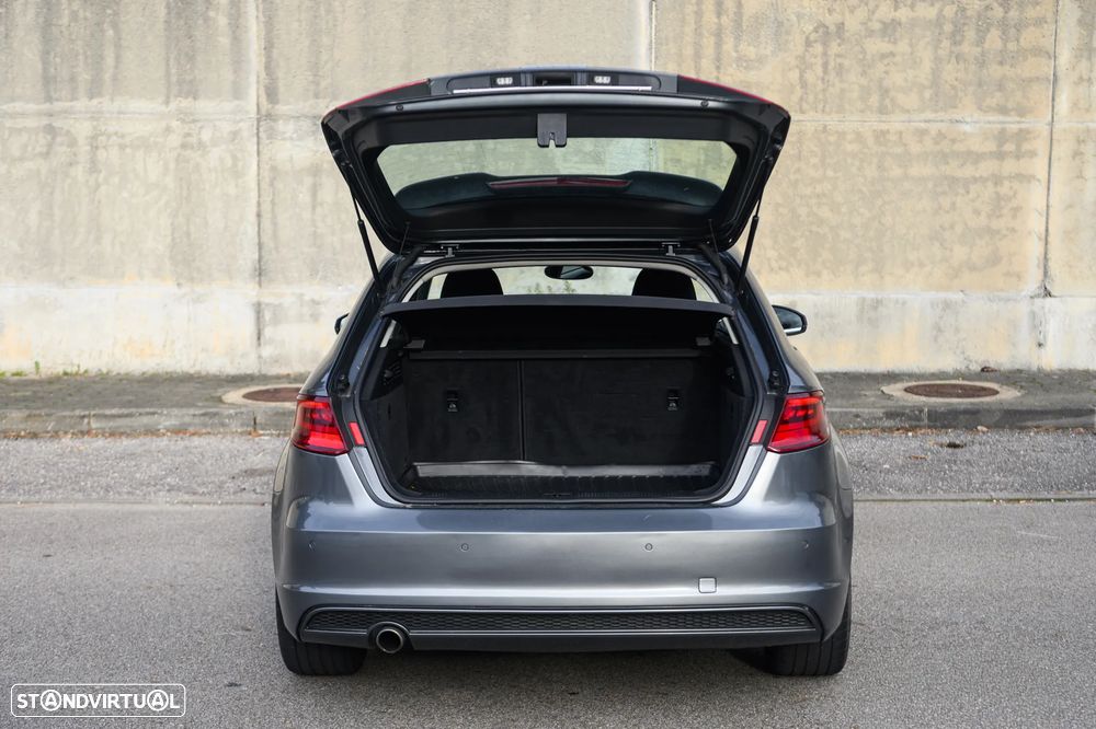 Audi A3 Sportback 1.6 TDI S-line - 35