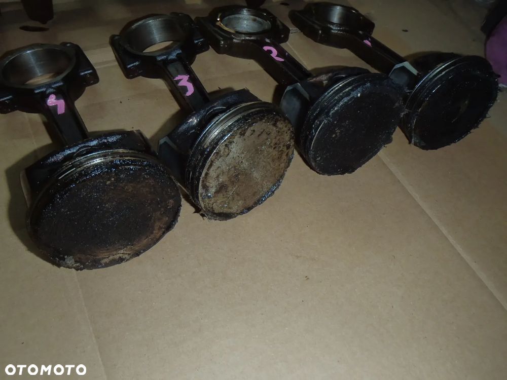 pół miska wał tłoki silnik a nominał  mini cooper r50 r51 r52 r53 1.6 posiadam wszystkie części - 7