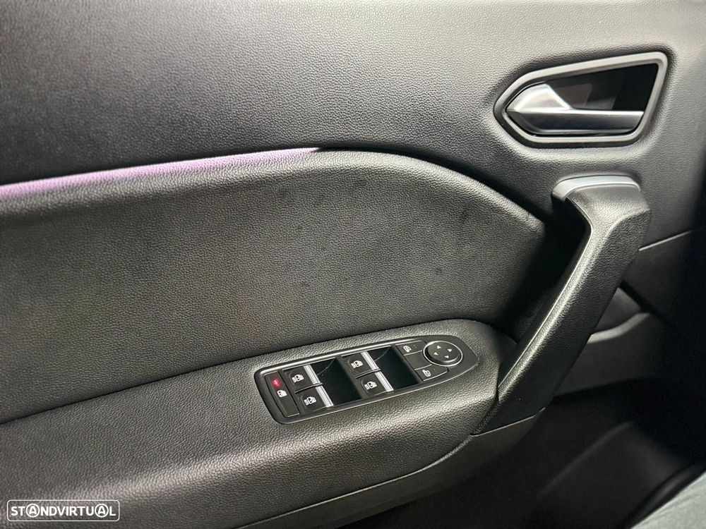 Renault Captur 1.0 TCe Exclusive - 22