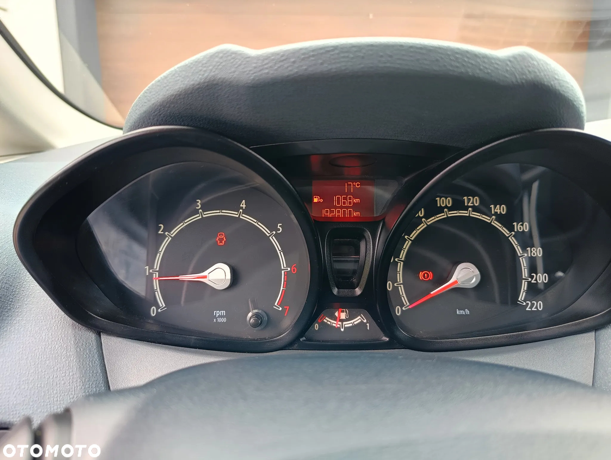 Ford Fiesta 1.25 Ambiente - 25