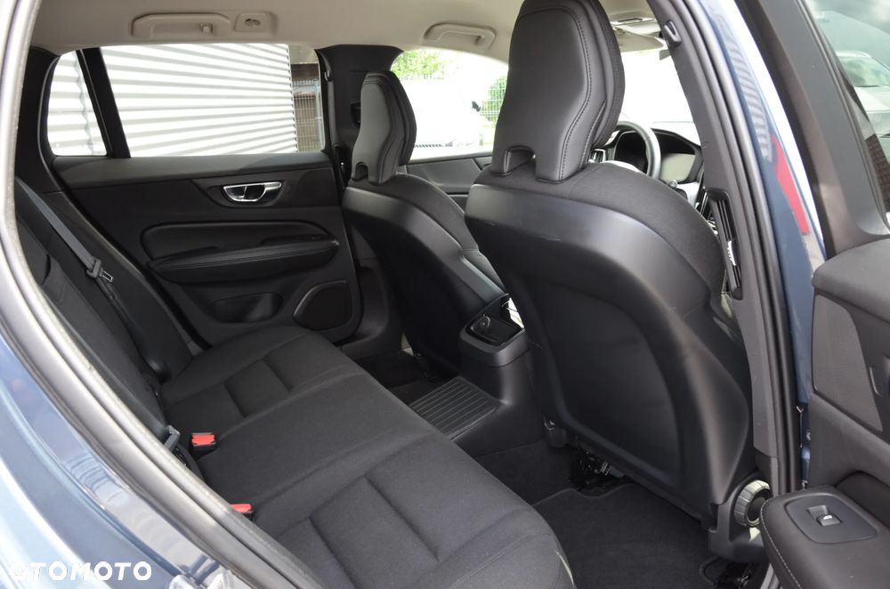 Volvo V60 T6 AWD Plug-In Hybrid Inscription Expression - 15