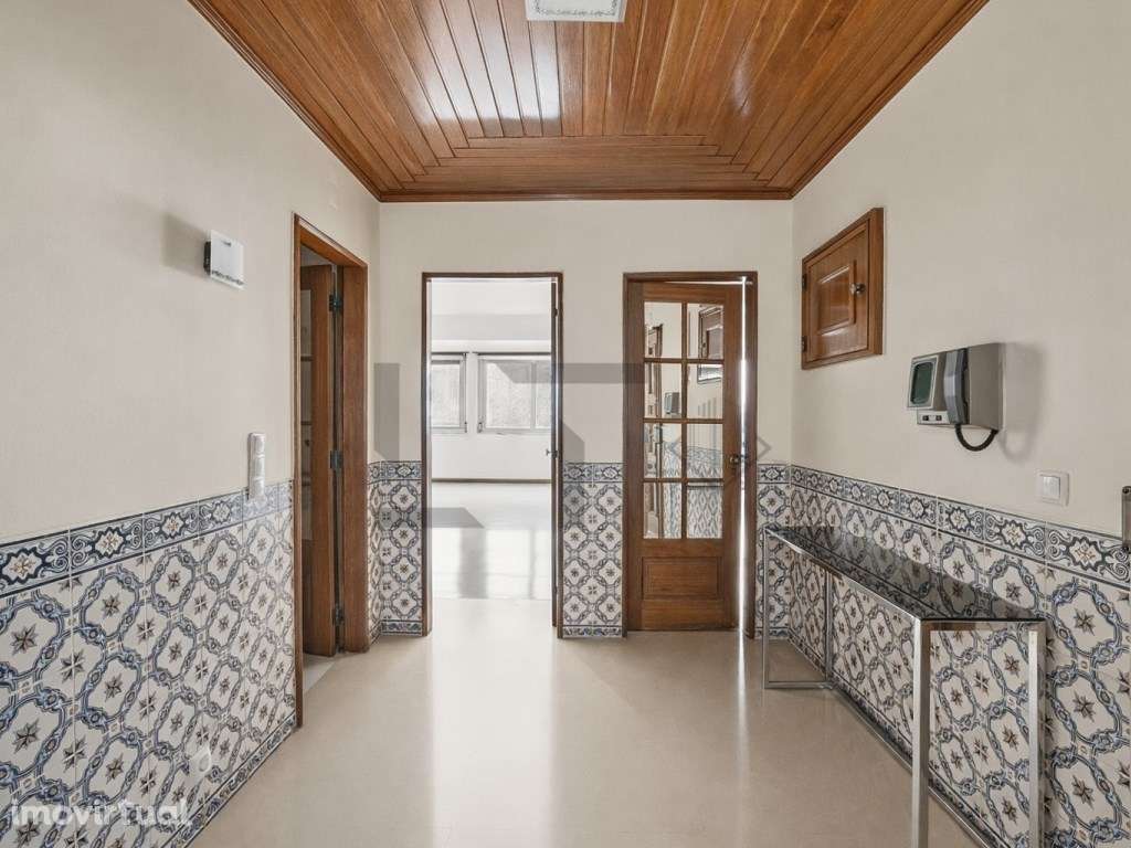 Fantástico Apartamento T2 com Garagem e Arrecadação, para Arrendar,... - Grande imagem: 4/13