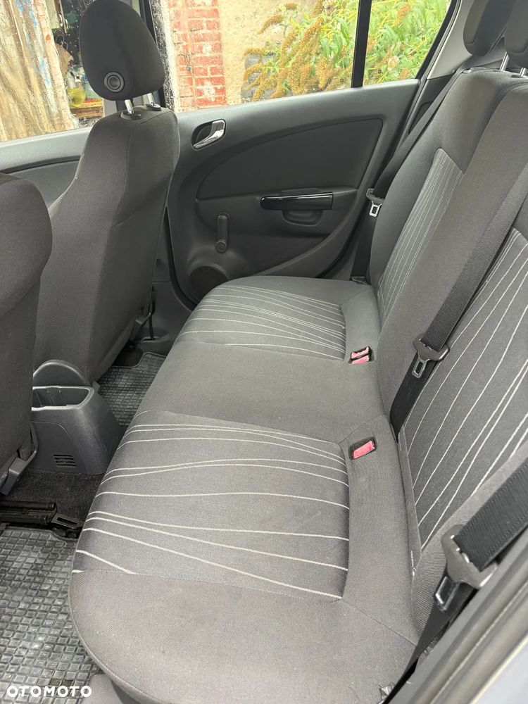 Opel Corsa 1.0 12V - 9
