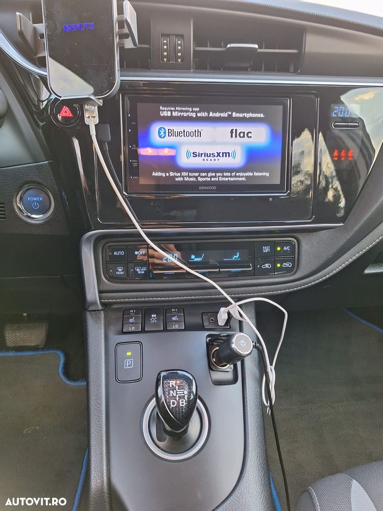 Toyota Auris - 22