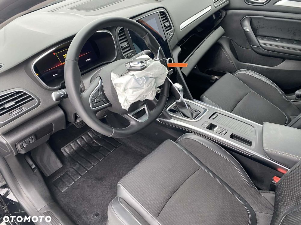 Renault Megane 1.5 Blue dCi Intens EDC - 8