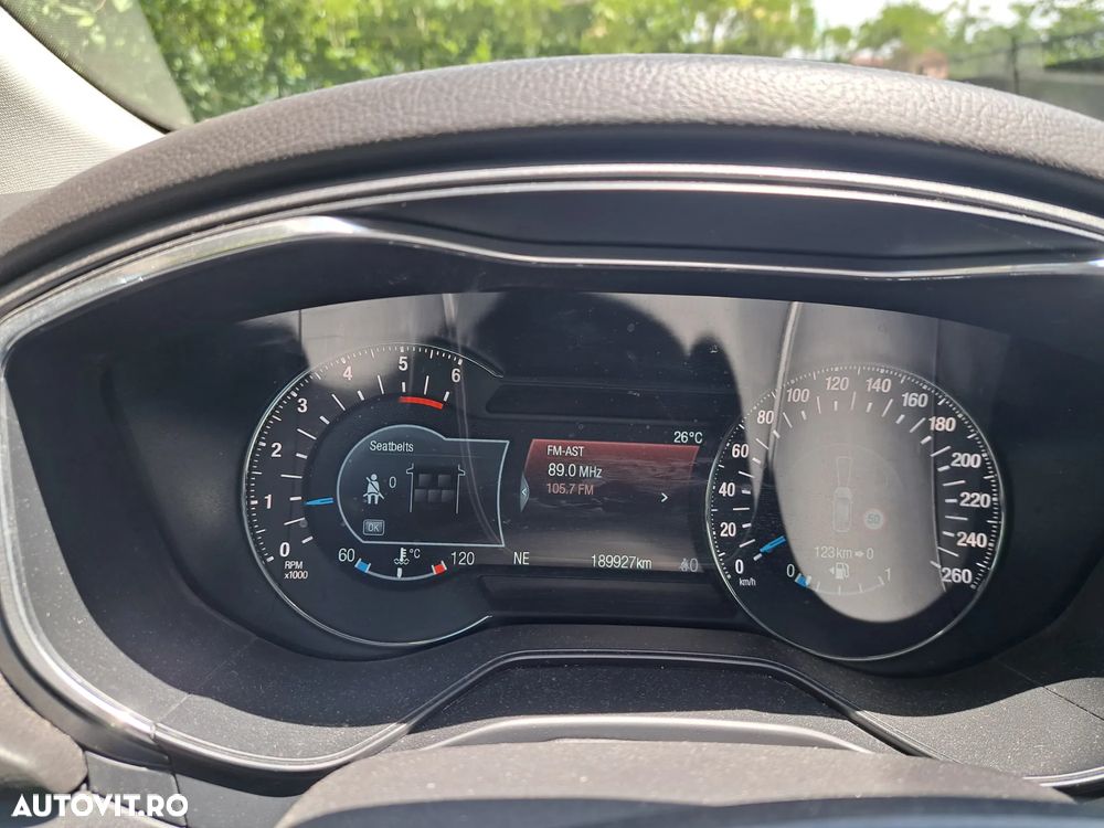 Ford Mondeo 1.5 TDCi ECOnetic Start-Stopp Titanium - 5