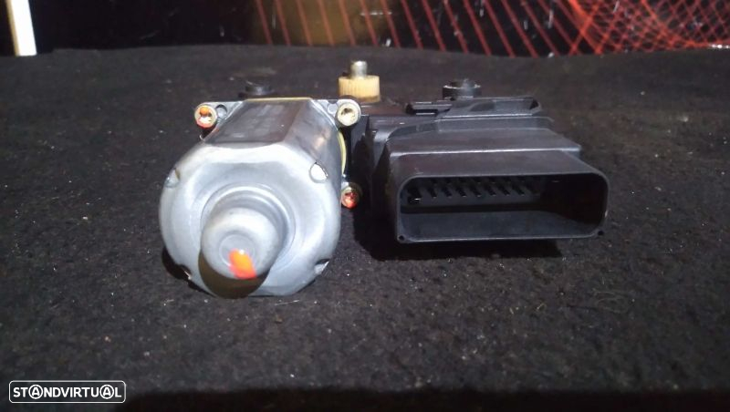 Motor Do Elevador Porta T.D Volkswagen Passat Variant (3B5) - 4