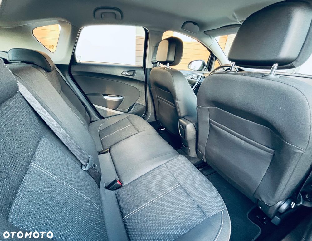 Opel Astra - 24