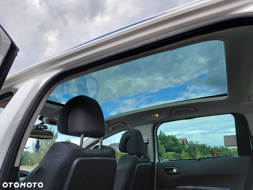 Peugeot 5008 2.0 HDi Allure - 22