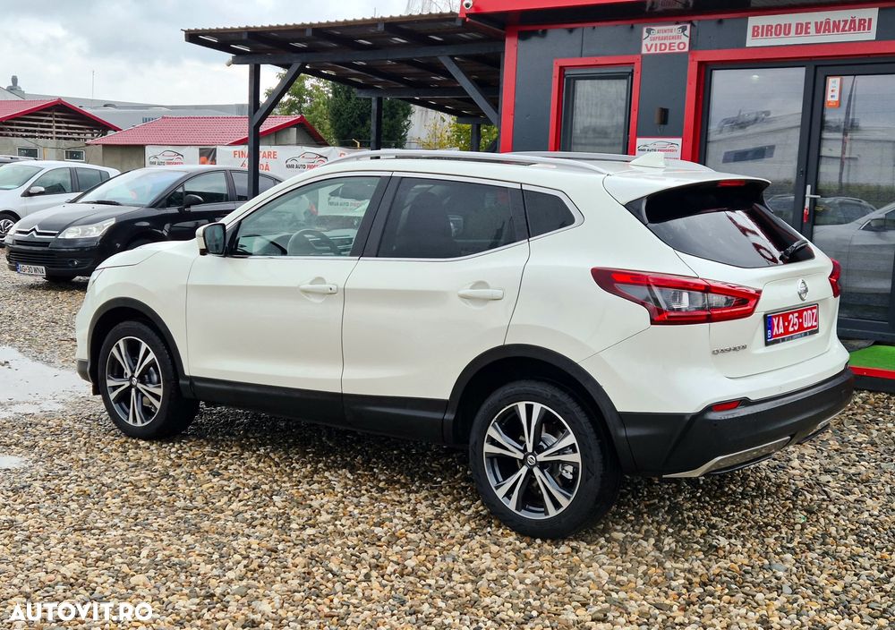 Nissan Qashqai 1.2 DIG-T Start/Stop X-TRONIC N-Connecta - 2