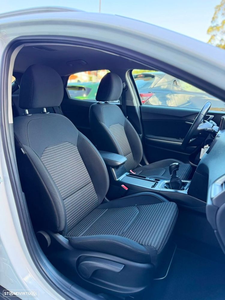 Kia XCeed 1.0 T-GDI Dynamic - 19