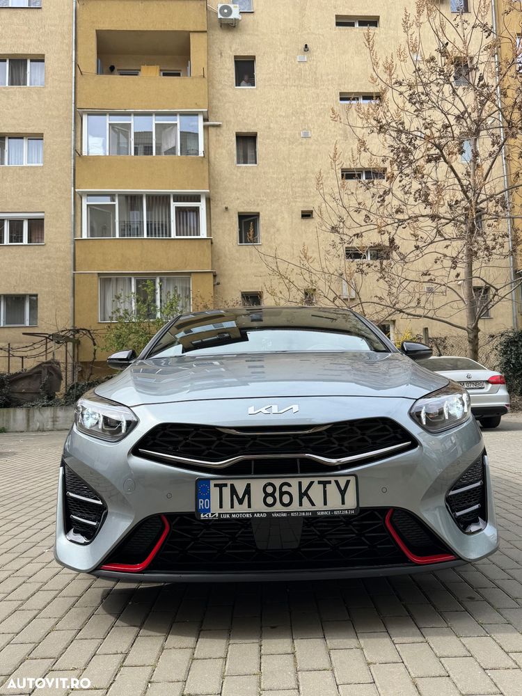 Kia Ceed 1.6 T-GDI 7DCT GT - 1