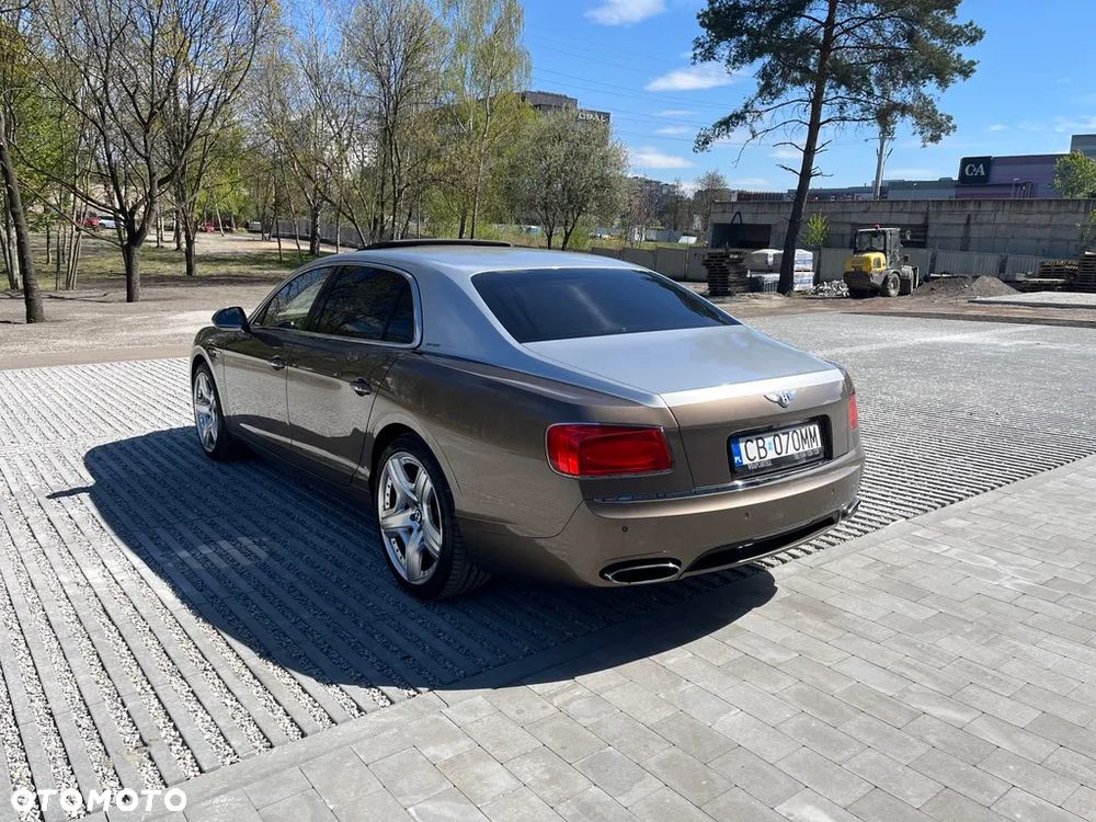 Bentley Flying Spur W12 - 6