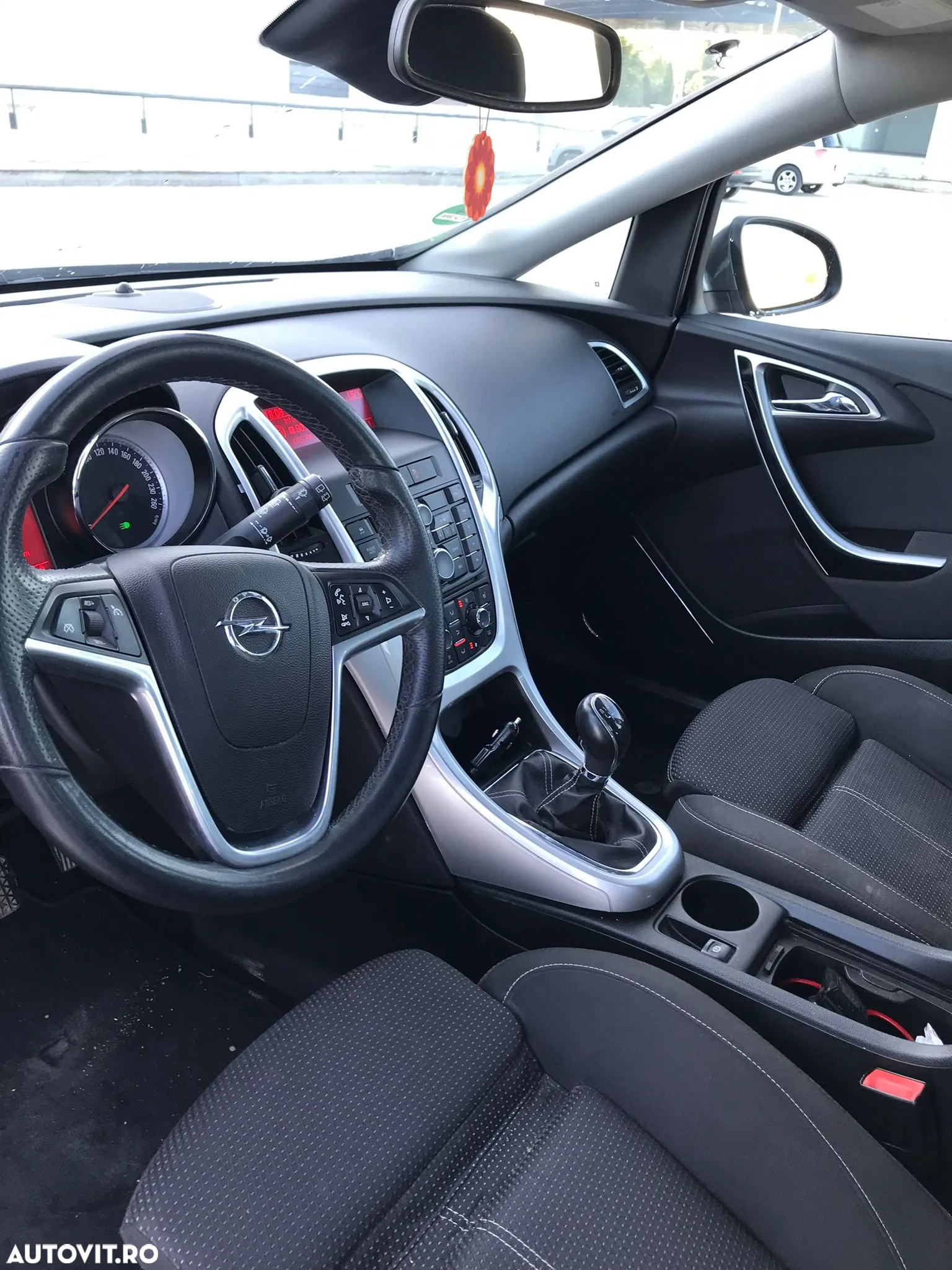 Opel Astra 1.6 Turbo Sport - 7