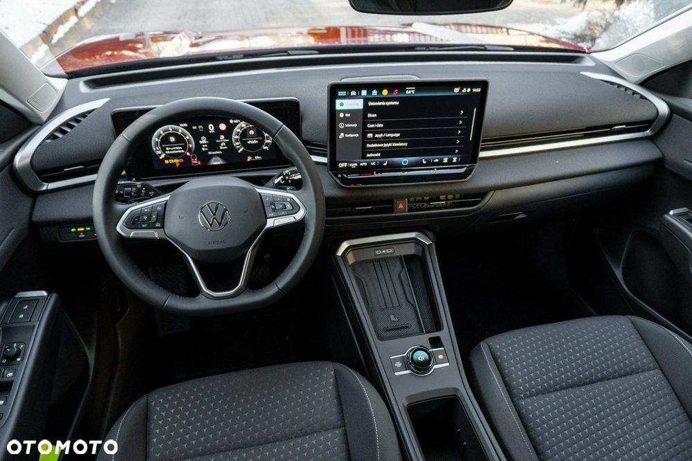 Volkswagen T-Roc - 11