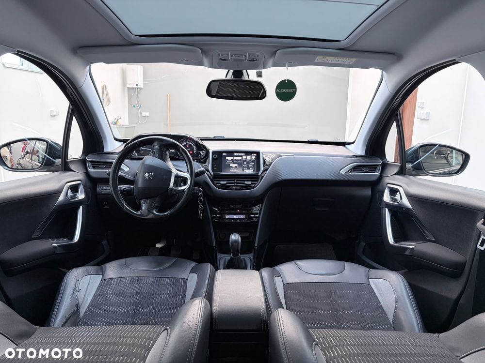 Peugeot 2008 - 5