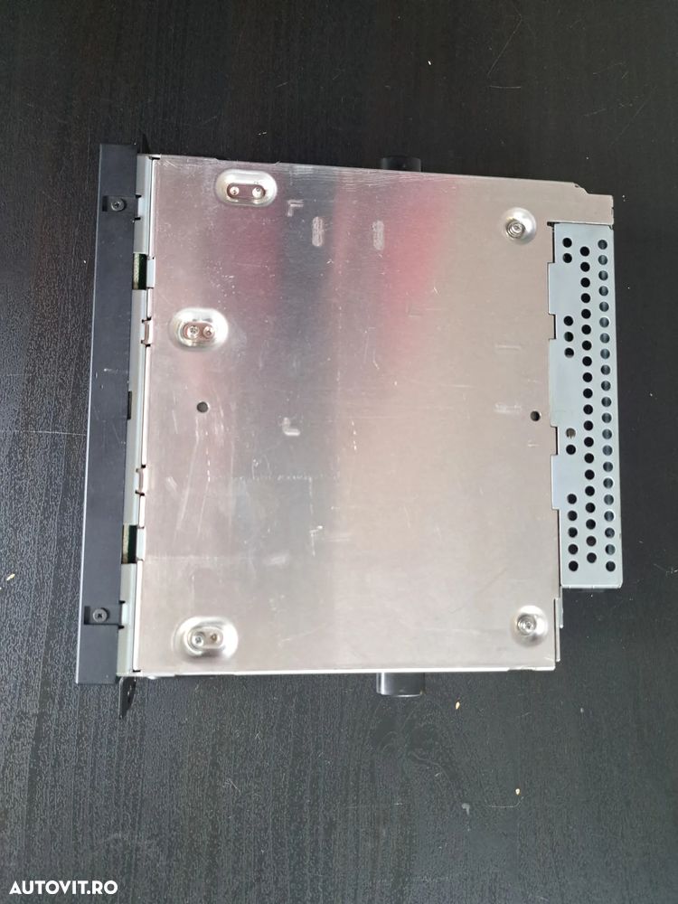 Magazie CD DVD schimbator cititor DVD Original BMW F20 F21 F30 F31 F07+LCI F10+LCI F11+LCI F06 F12 F13 F01+LCI F02+LCI F03+LCI F04 F25 - 4