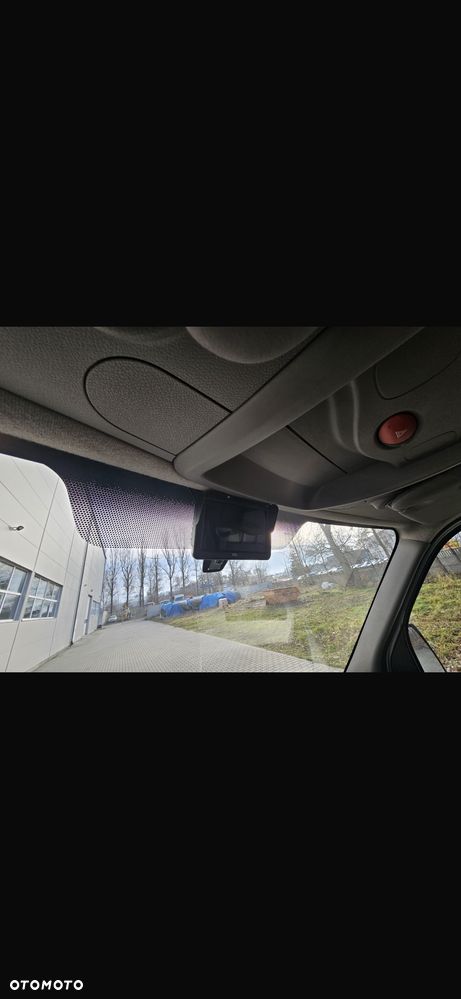 Volkswagen Transporter L2H2 - 12