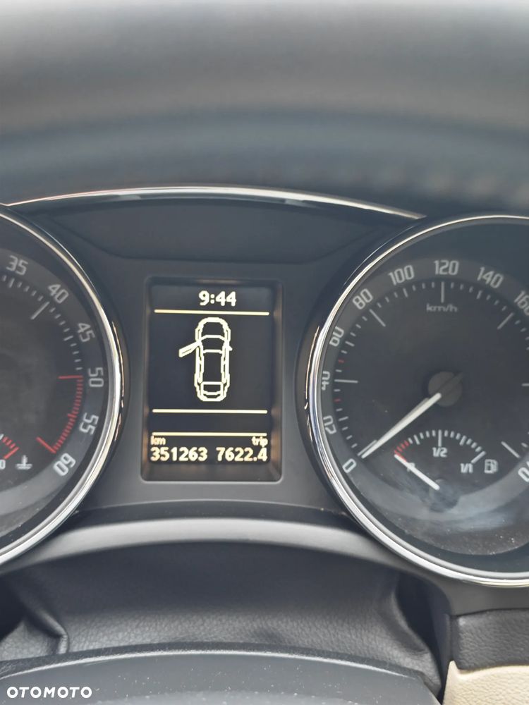 Skoda Superb 2.0 TDI 4x4 Platinum DSG - 12